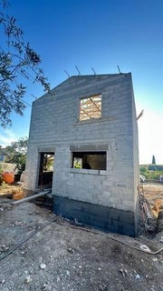 /international/fr/pertuis-provence-alpes-cote-d-azur-310101445764/?lang=en