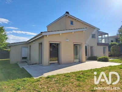 /international/fr/sainte-foy-les-lyon-rhone-310108949953/