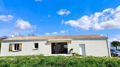 /international/fr/mazeray-charente-120098503060/