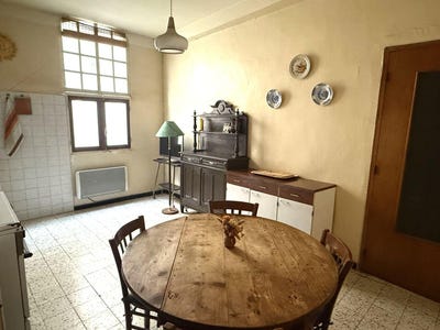 /international/fr/montagnac-auvergne-310100789952/