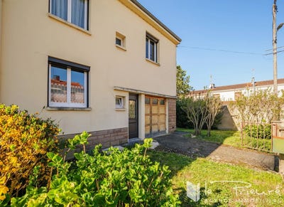/international/fr/saint-juery-midi-pyrenees-310106938195/