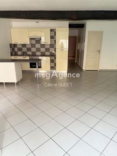 /international/fr/saint-laurent-sur-saone-rhone-310100636836/