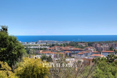 /international/fr/mandelieu-la-napoule-provence-alpes-cote-d-azur-310101046096/?lang=en