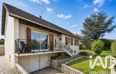 /international/fr/la-couture-boussey-upper-normandy-310107443027/