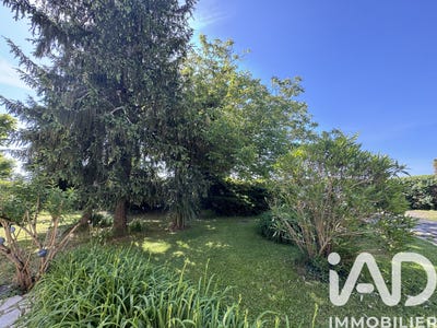 /international/fr/saint-boes-aquitaine-310107522336/