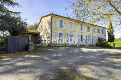 /international/fr/blesignac-aquitaine-310107295429/