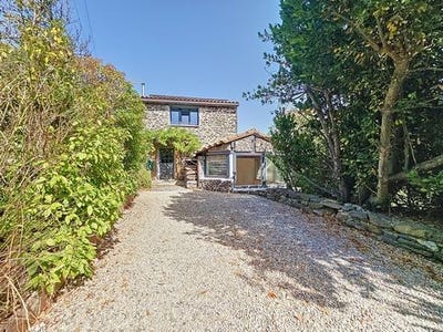 /international/fr/pezenes-les-mines-languedoc-roussillon-310107473422/