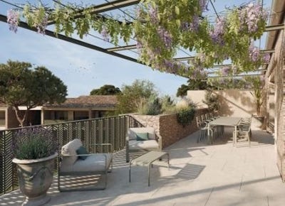 /international/fr/uzes-languedoc-roussillon-310107979615/