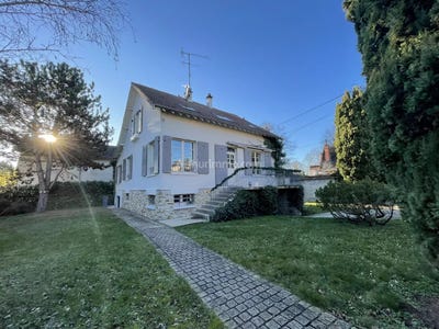 /international/fr/soisy-sur-seine-ile-de-france-310098905629/