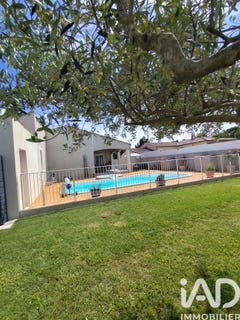 /international/fr/aujargues-languedoc-roussillon-310106593628/