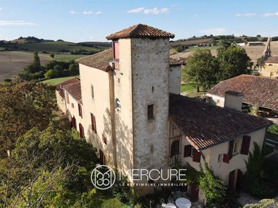 /international/fr/saint-elix-seglan-midi-pyrenees-310104796629/