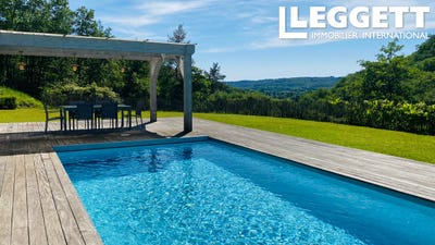 /international/fr/montignac-charente-310108270804/