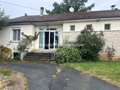 /international/fr/chancelade-aquitaine-310103163613/