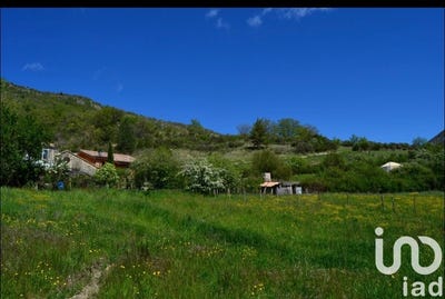 /international/fr/la-roche-sur-le-buis-rhone-310101416725/