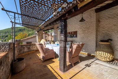 /international/fr/magagnosc-provence-alpes-cote-d-azur-310103224931/