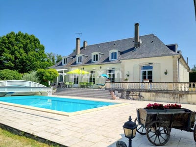/international/fr/varennes-vauzelles-burgundy-310107565535/