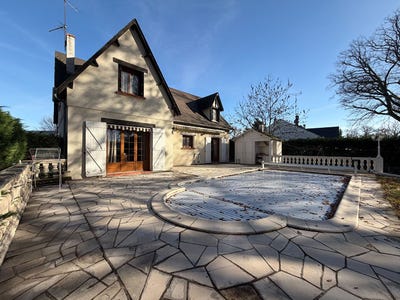 /international/fr/orleans-centre-val-de-loire-310103713091/