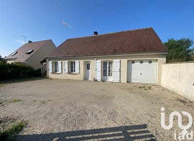 /international/fr/briarres-sur-essonne-centre-val-de-loire-310102245248/