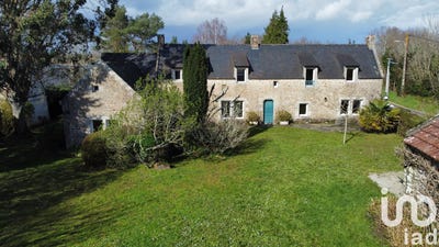 /international/fr/carnac-brittany-310098316862/