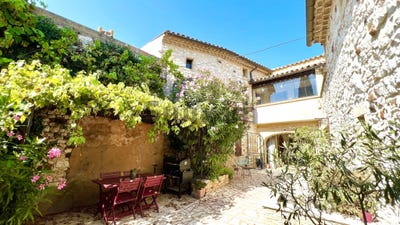 /international/fr/pouzilhac-languedoc-roussillon-310102410843/