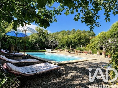 /international/fr/saint-julien-de-peyrolas-languedoc-roussillon-310108430954/