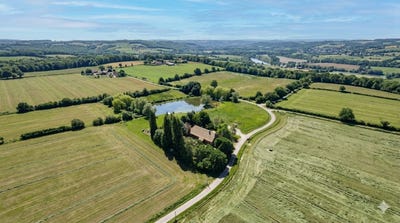 /international/fr/saint-martin-en-bresse-burgundy-310108278345/