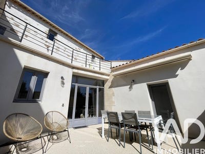 /international/fr/puisserguier-languedoc-roussillon-310106458856/