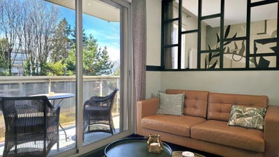 /international/fr/evian-les-bains-rhone-310108893644/