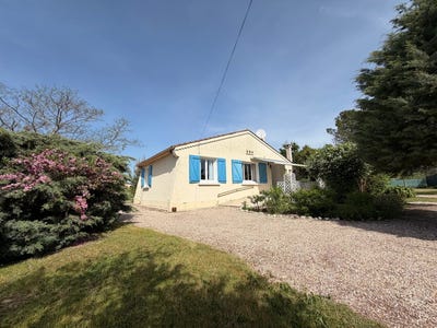 /international/fr/etauliers-aquitaine-310107474528/