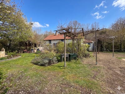 /international/fr/savigny-poil-fol-burgundy-310107333167/