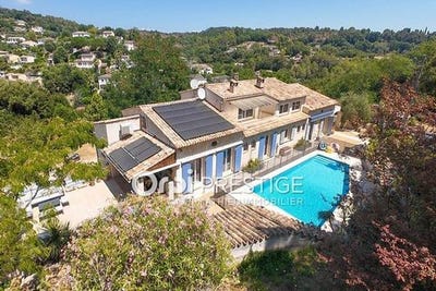 /international/fr/biot-provence-alpes-cote-d-azur-310108928075/