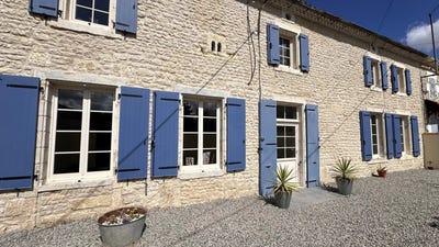 /international/fr/loire-sur-nie-charente-120094031283/