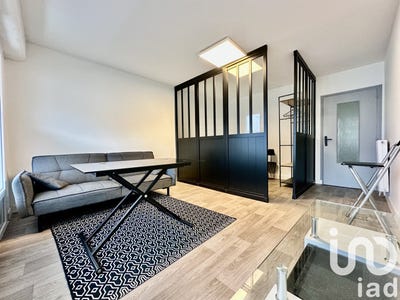 /international/fr/quimper-brittany-310096776730/