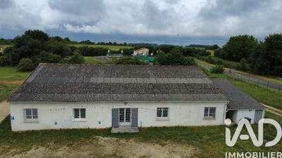 /international/fr/chaunay-charente-310106416443/