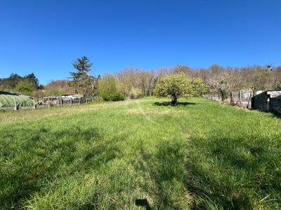 /international/fr/chissay-en-touraine-centre-val-de-loire-310106570176/