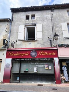 /international/fr/saint-jean-d-angely-charente-310109879592/