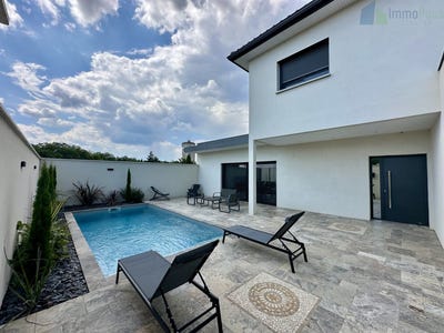 /international/fr/decines-charpieu-rhone-310108839725/