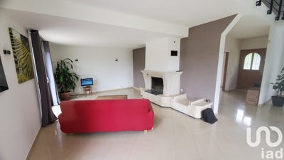 /international/fr/bannost-villegagnon-ile-de-france-310097779967/