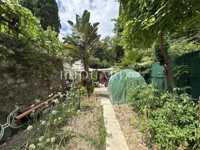 /international/fr/castellar-provence-alpes-cote-d-azur-310107429933/