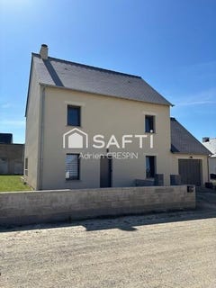 /international/fr/louvigne-de-bais-brittany-310107622152/