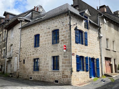 /international/fr/treignac-limousin-310102704213/