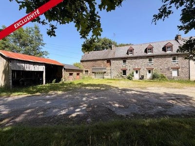 /international/fr/malestroit-brittany-310103997197/