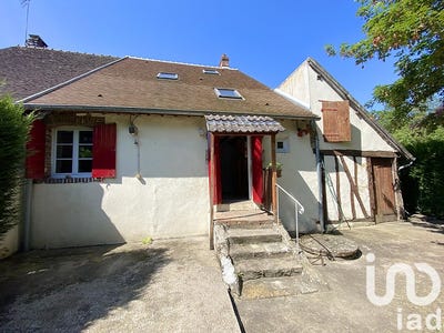 /international/fr/champignelles-burgundy-310097751279/