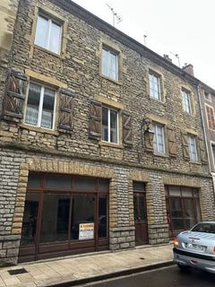 /international/fr/charolles-burgundy-310105074804/