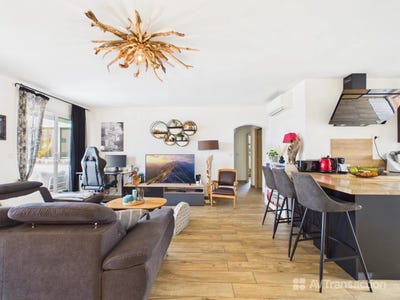 /international/fr/ajaccio-corsica-310108994603/