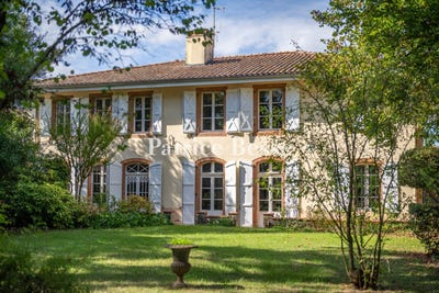 /international/fr/saint-nicolas-de-la-grave-midi-pyrenees-310103223726/?lang=th