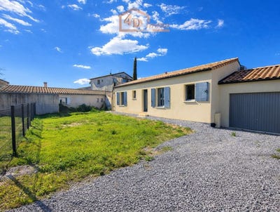 /international/fr/saint-alban-auriolles-rhone-310107239459/