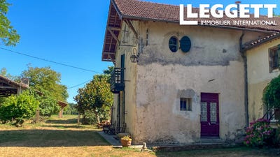 /international/fr/saint-pe-saint-simon-aquitaine-310094783584/?lang=en