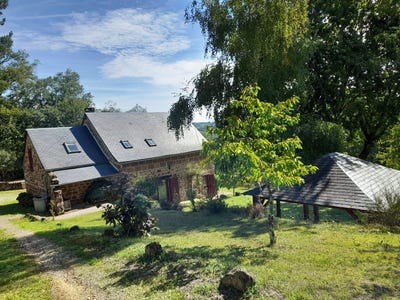 /international/fr/louignac-limousin-310107600157/