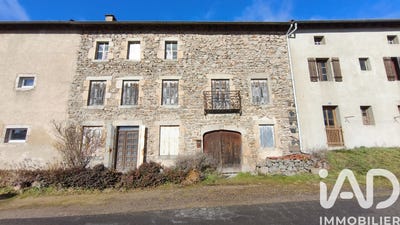 /international/fr/saint-pierre-du-champ-auvergne-310105922408/